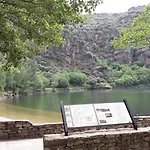 Holiday home El Montaraz De
