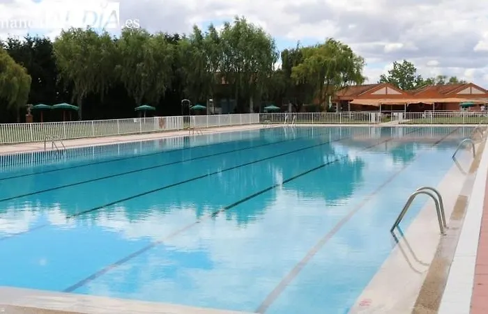 度假居 El Montaraz De