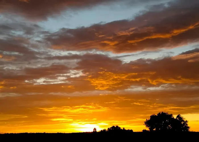 度假居 El Montaraz De